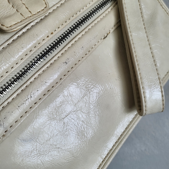 Guess Ivory Cream Studded Wristlet Clutch 11 x 7 Rare Y2K - Picture 6 of 16